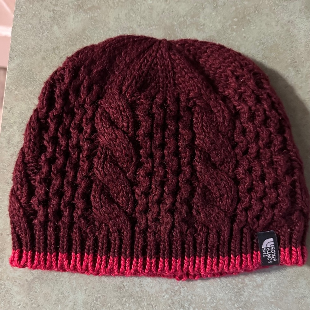 The North Face Lined Cable Knit Hat